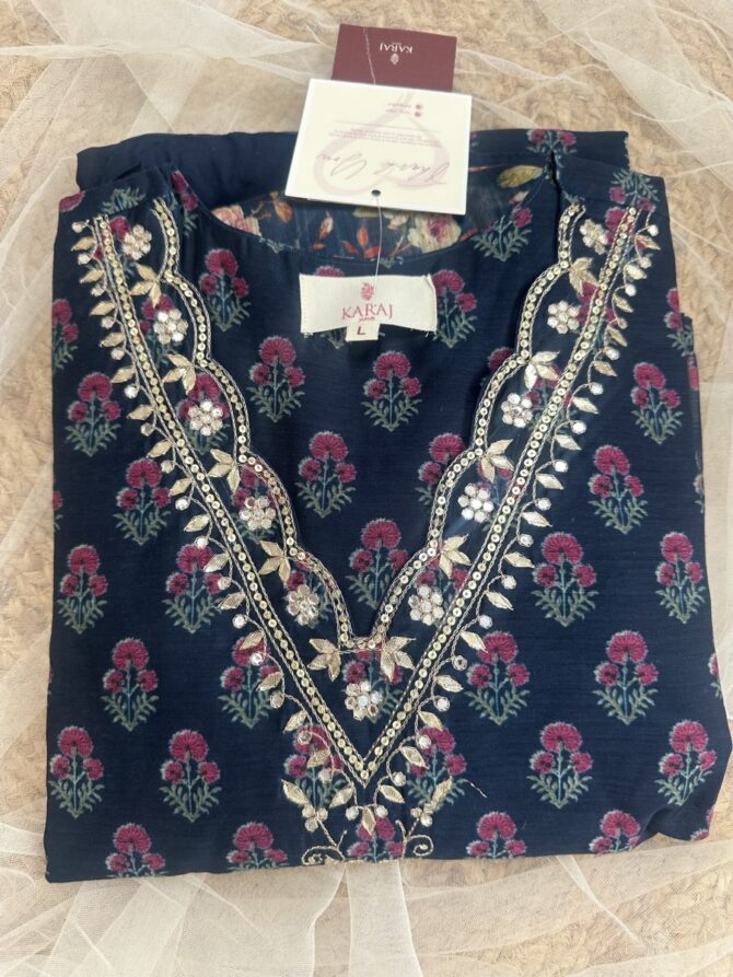 Navy Blue V-Neck Gota Patti Embroidered 3-Piece Kurta Set - Image 2